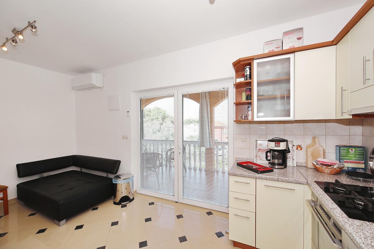 Apartment Sapavac Vir Exteriör bild